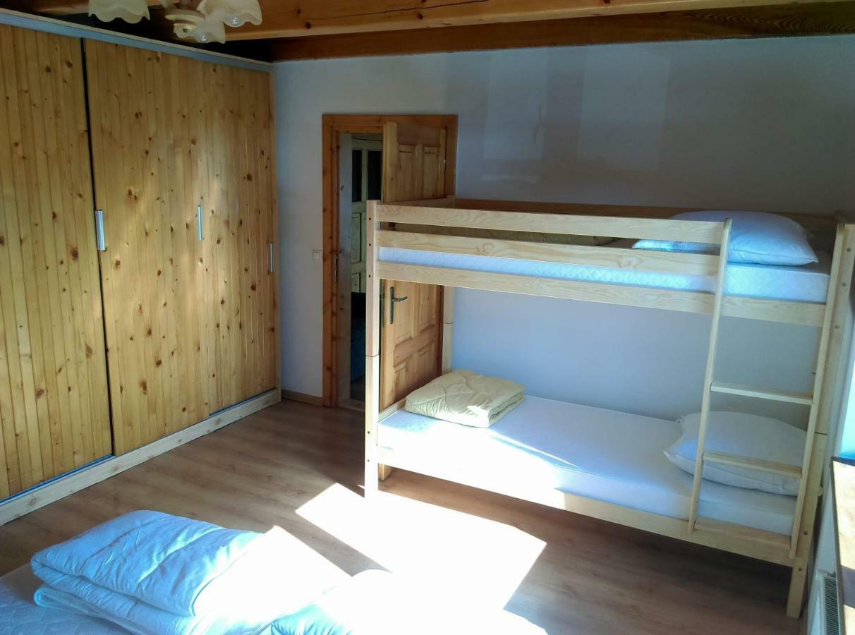 Apartman Pod Kalvariou - Rodinny Dom Banska Stiavnica Bagian luar foto