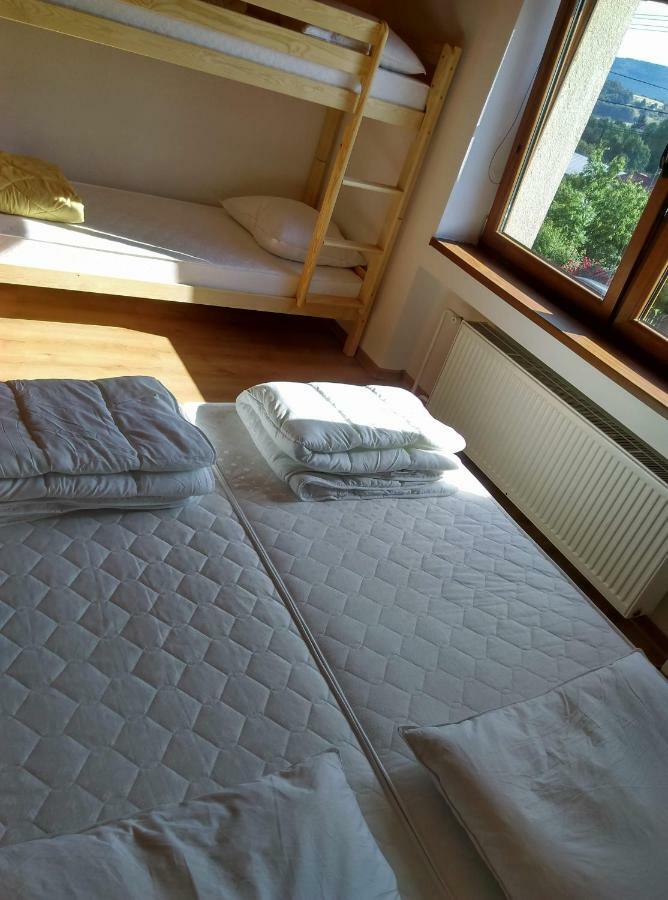 Apartman Pod Kalvariou - Rodinny Dom Banska Stiavnica Bagian luar foto